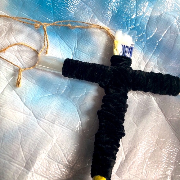 X3Hanging cross mobile upcylced - Picture 1 of 3